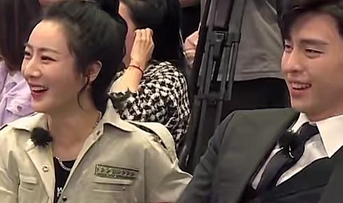  热巴|极限挑战下期：迪丽热巴未回归，另一位女嘉宾代替，还坐在邓伦身边