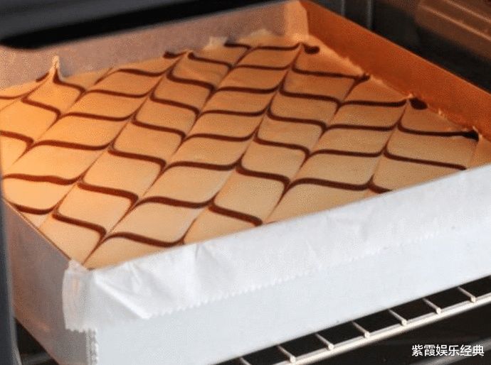  黄油|不放黄油放酸奶，蛋糕低脂还美味，入口即化连着吃一周也不腻