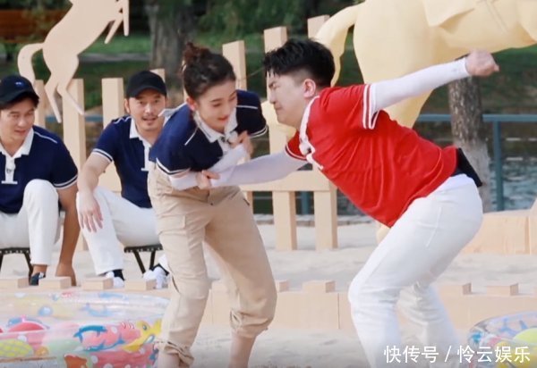 鄙视|张大大一拳击倒祖儿,在蔡徐坤的眼睛里,我看到了两个字鄙视