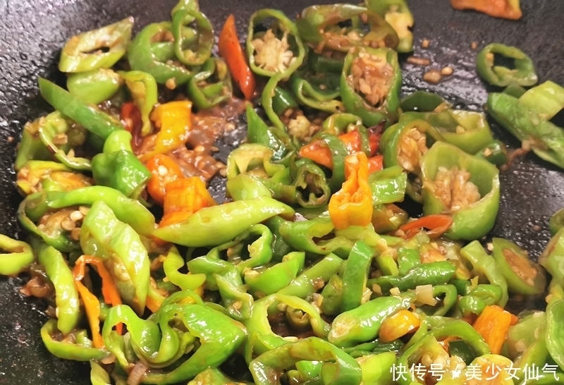 三伏天|三伏天,吃饭没胃口,试试这菜,香辣下饭,有它多吃一碗饭!