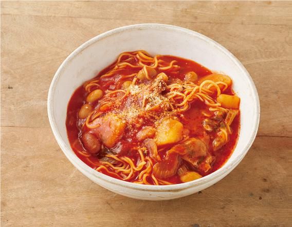  柜子|王祖蓝吐槽老婆特殊癖好，不买包不买鞋，却买了满满一柜子的锅？！