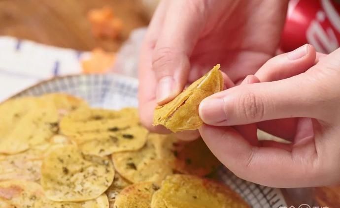 健康|小朋友能放心吃的零食，健康免油炸，一口一片嘎嘣脆