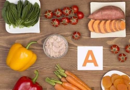  改掉|肝脏不好的人，“脸上”有4种表现！5件“伤肝”的习惯要改掉