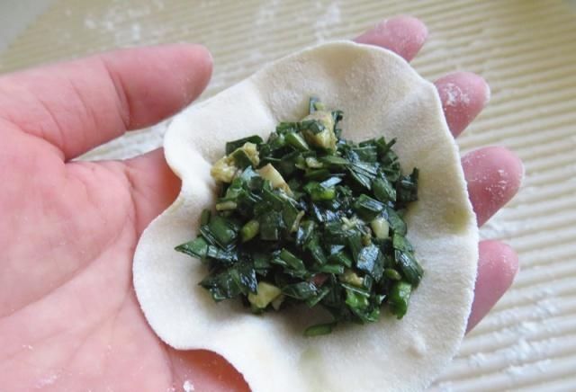  回锅肉|丈夫调饺子馅，韭菜里加了它，又香还不腻口，我一口气吃30个