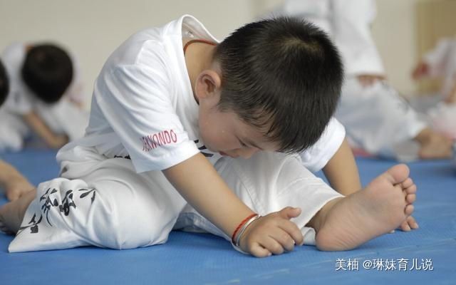 引导|孩子好胜心强，遇到失败输不起，父母该如何引导？