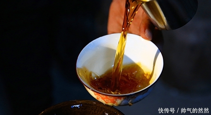 喝酒|为什么古人喝酒前，都要先“温酒”，而现在都是直接喝，涨知识了