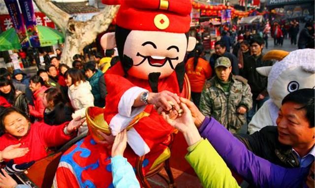  事忌|大年初二，有三件事能做，三件事忌做，年轻人还知道吗？