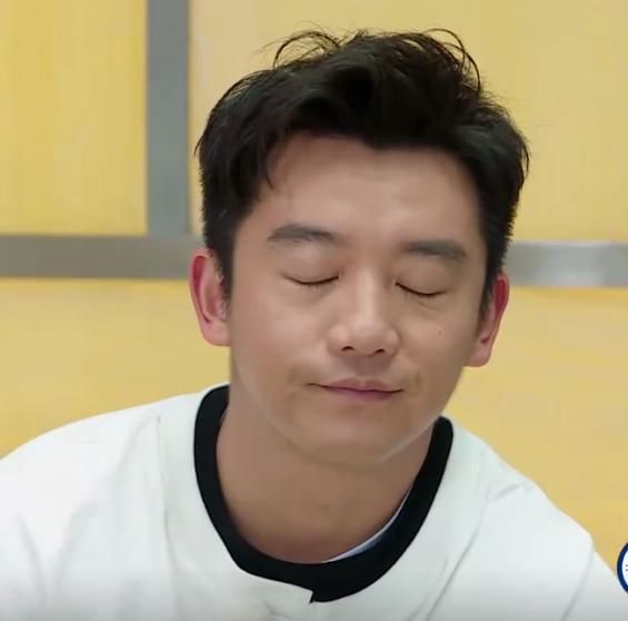 郑恺|跑男团玩游戏太狠,郑恺都hold不住,几次黑脸险发飙