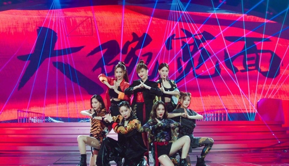  比起|比起阿朵，这个搞笑的女人才是我看“姐姐”时的意难平！