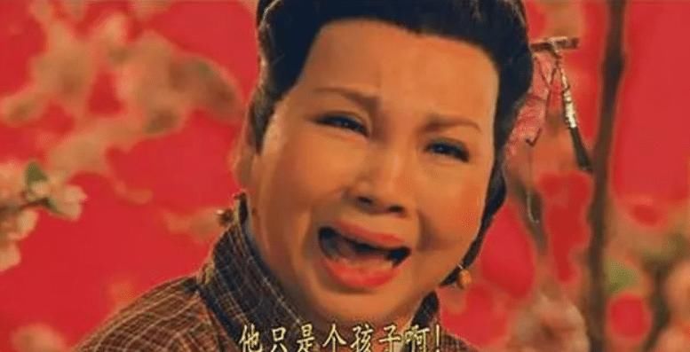 羞愧|20岁女子坐电梯走红网络，父母看了都羞愧，网友：“不是第一次”