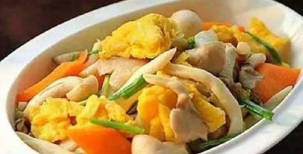 白玉菇|一道做法简单的家常菜,做起来方便快捷,吃起来营养价值却不一般