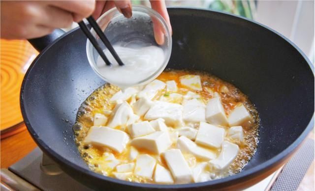 口感|大虾和豆腐这样吃，1周3顿也不会腻，营养口感双翻倍