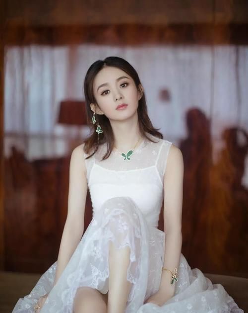  菜单|不要说赵丽颖学历低了，看她抄写的菜单后，才知道什么是隐藏学霸