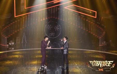  表白|《跨界歌王》热播，王凯、小沈阳表现不俗，郑恺高调表白新婚妻子