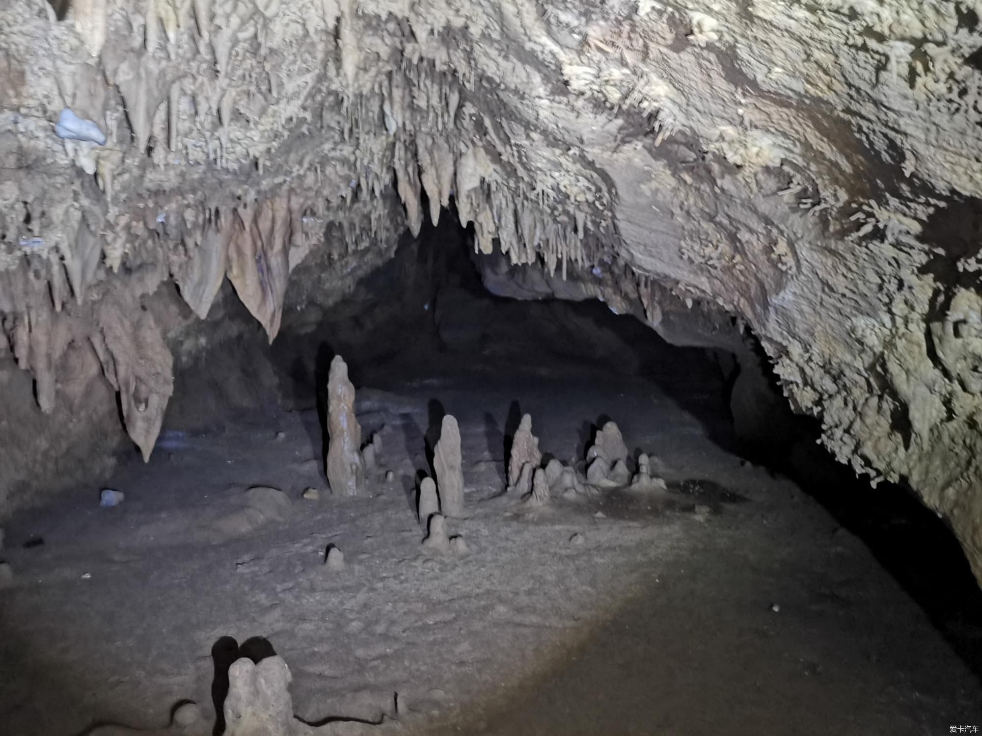  彩虹洞|【鹿卡带你去旅行】刺激的挑战自我