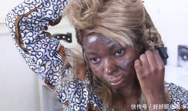 化完|黑人妹子给自己扑了一斤粉来化妆,化完都把自己美哭了!