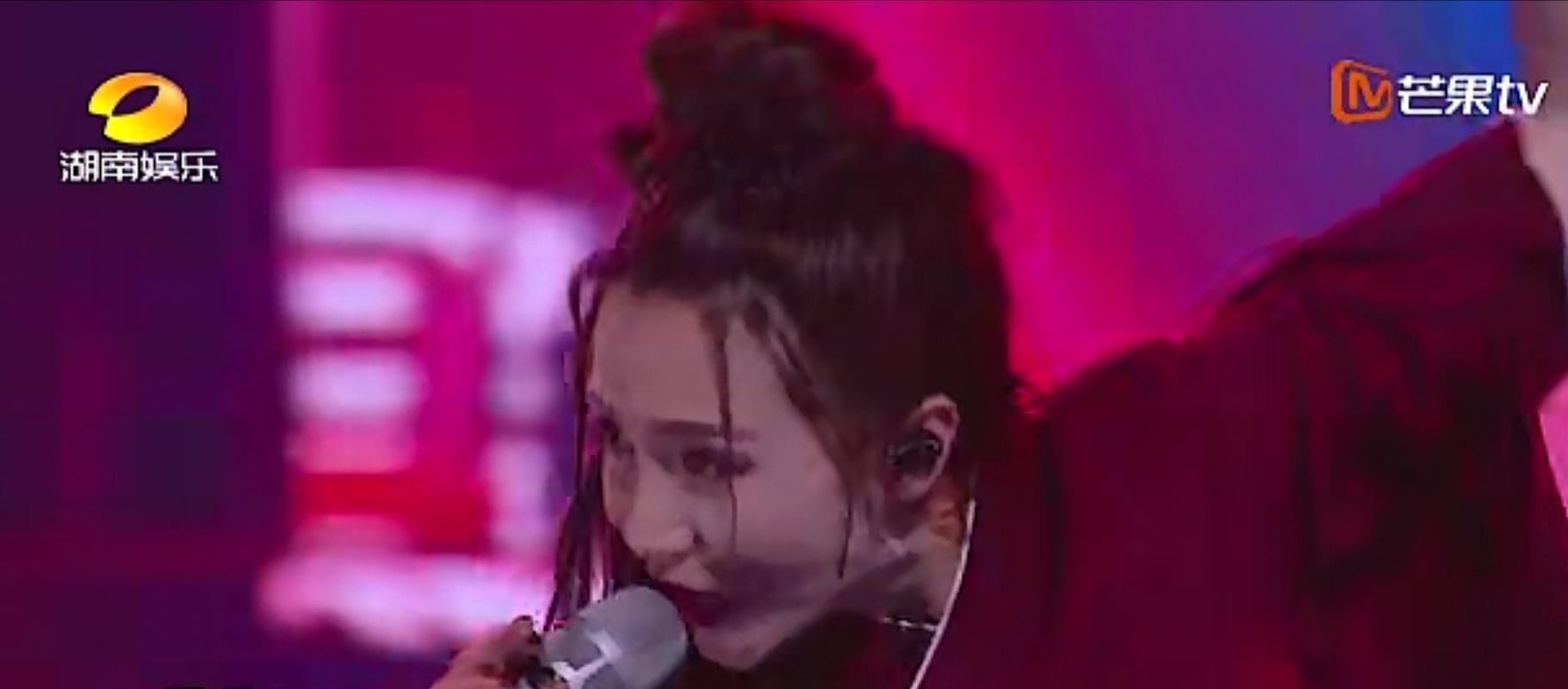  姐姐|复活换位赛: 21位姐姐只有4位全开麦, 张含韵输得很漂亮!