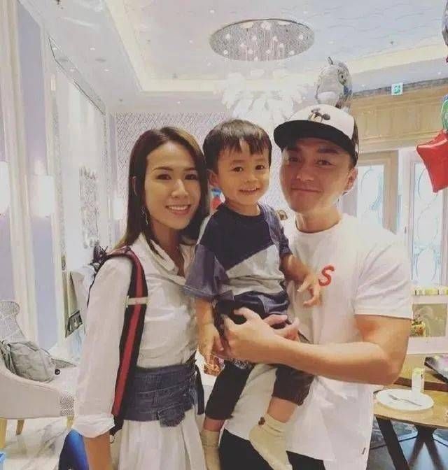 当红|TVB当红小生出车祸送入医院!传身有酒气拒绝做测试