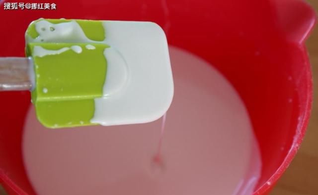  糯米|别把糯米糍当汤圆，做法配方完全不一样，弄错了黏牙不好吃