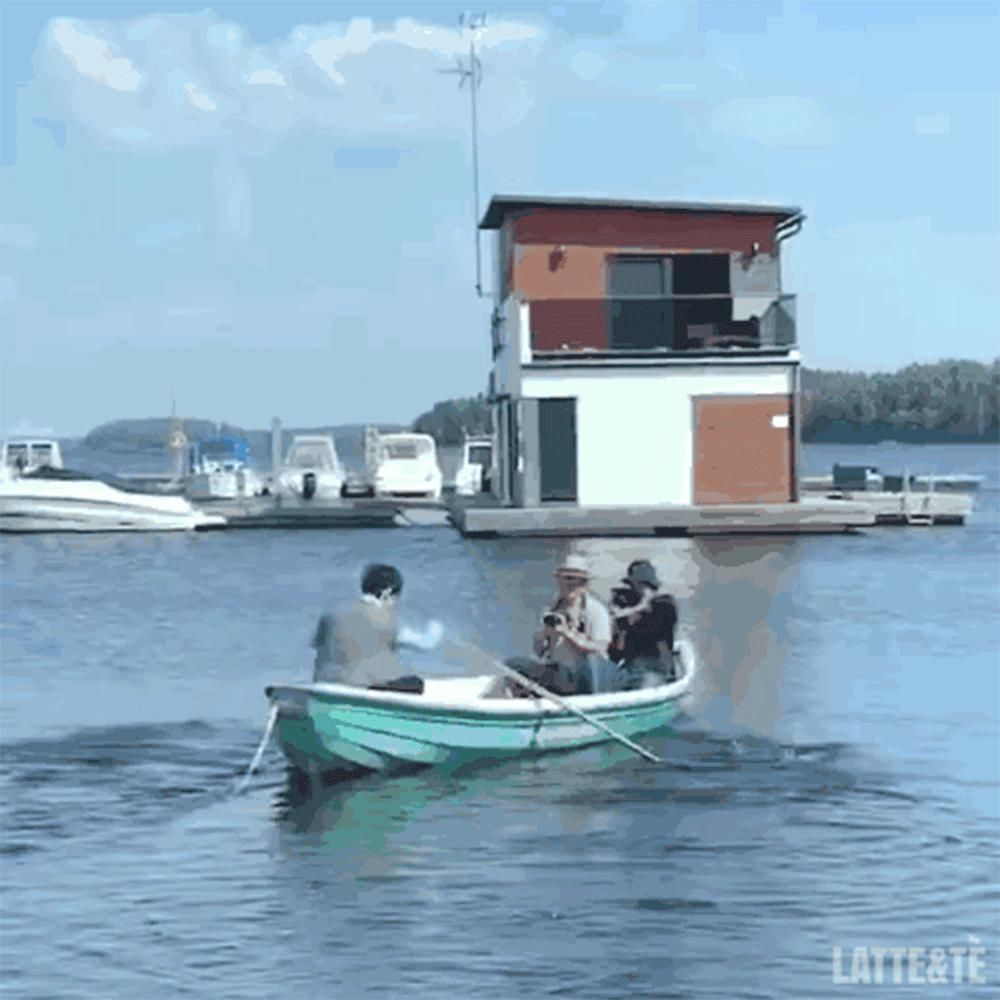 快乐|《重启》热播，朱一龙的天然搞笑，是我最近的快乐源泉