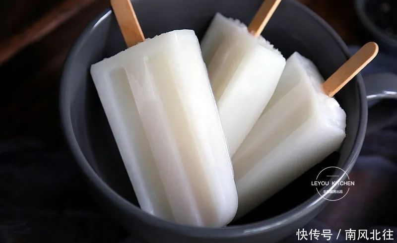 糯米粉|小时候常吃的老冰棍,在家做很简单,用牛奶、糖、糯米粉就可以做