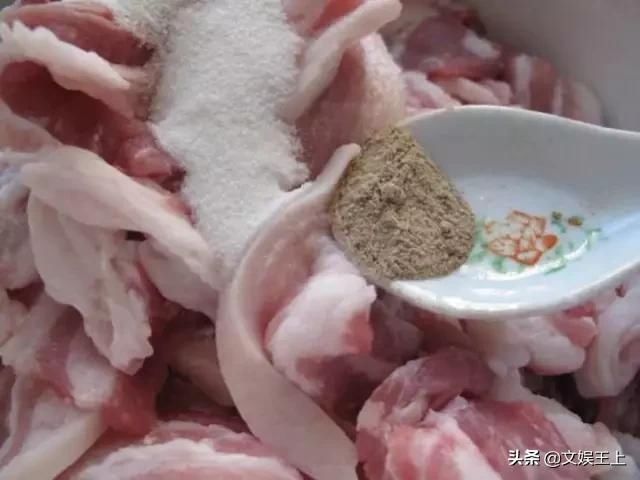  简单|咸香酥脆的酥肉自己在家做，简单易上手