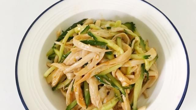  好吃|夏季多吃蘑菇好，教你杏鲍菇的3种做法，简单美味，好吃还营养