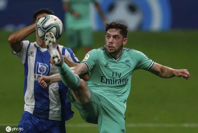 首冠|复赛10连胜、后C罗时代西甲首冠，皇马又在搞什么玄学？