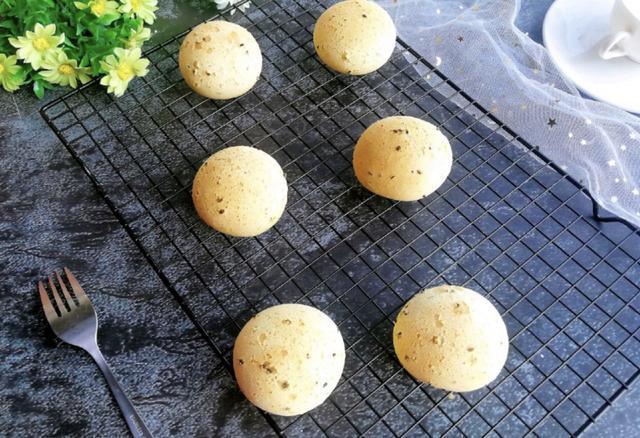  面团|小仙女版麻薯面包，免发酵揉一揉烤一烤，空心软糯超Q弹