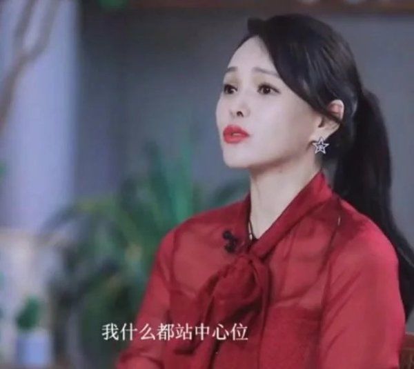  万茜|拆穿万茜、狠怼宁静，被称明星照妖镜的毒舌主持，终于遇到对手了