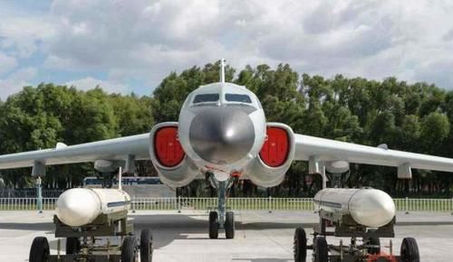  潜能|轰6J亮相：8挂架6枚“航母杀手”掏空改进潜能，希望不再有新字母