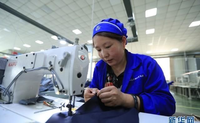 包莲英|【新华社】脱贫的颜色