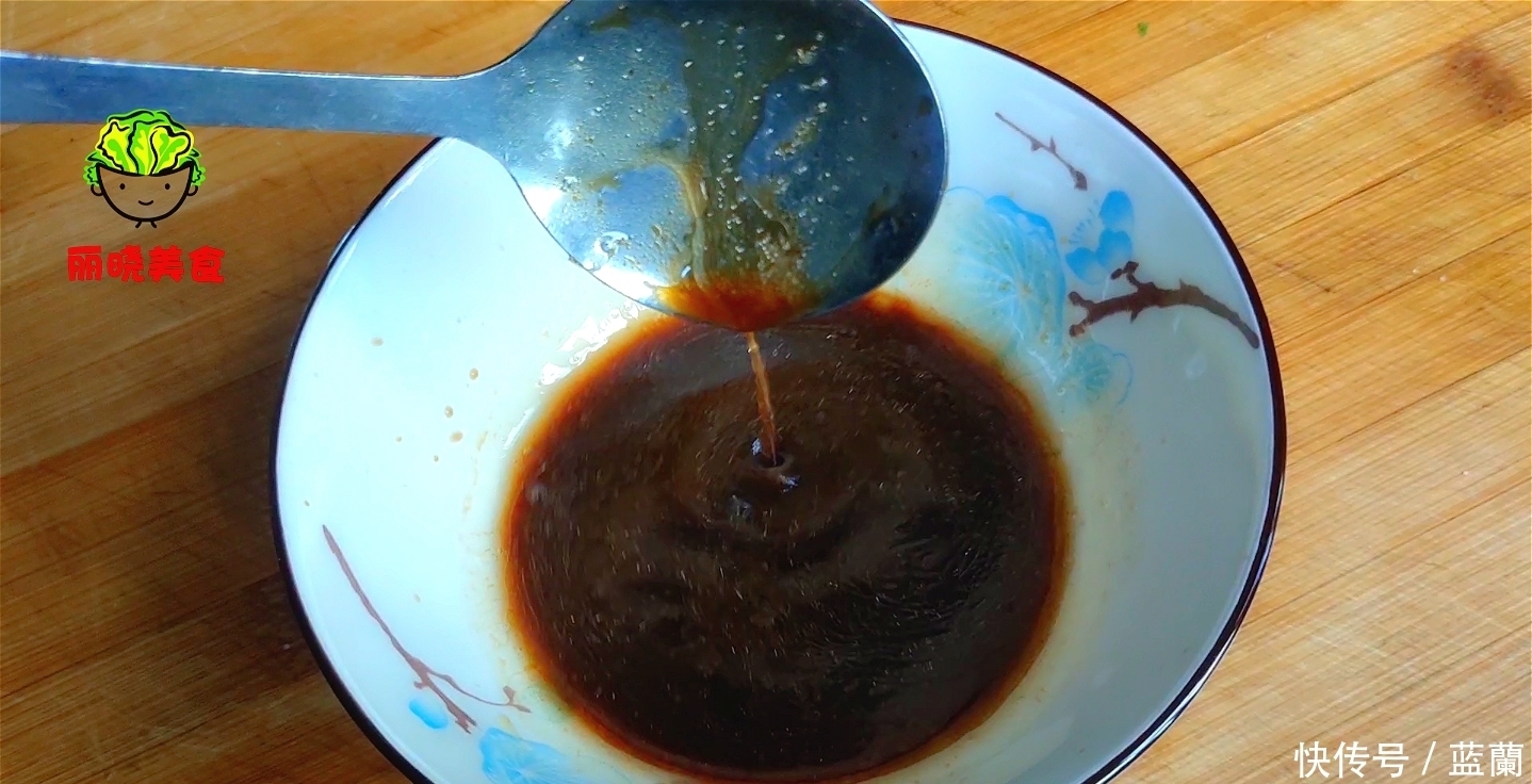 搅拌均匀|一把香菜,一把花生,宝妈教你做美味下饭菜,上桌老公孩子都爱吃