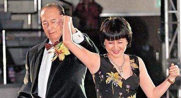 悬殊|赌王四太想让公主做儿媳,惨遭拒绝,嫡女庶子身价相差太悬殊