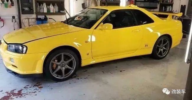 吸毒|都说玩车花钱如吸毒，还真有美国人靠贩毒来养自己的车库