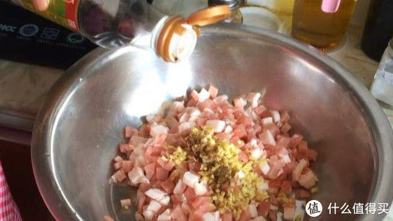 肉馅|包子这样调馅就是错,多放料包子不香很难吃!