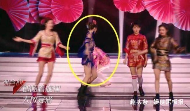  热议|金莎扇子掉了后蓝盈莹再引热议，有称她真姐妹，也有质疑其有心机