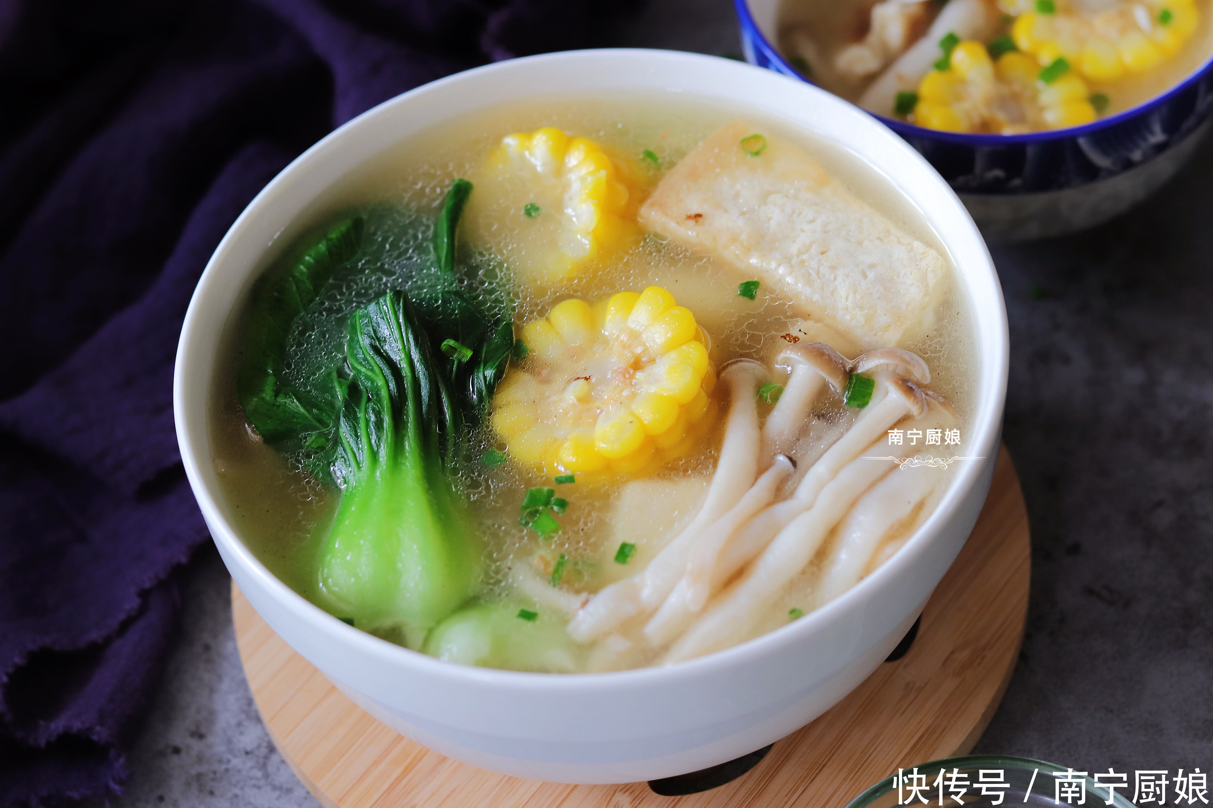 鲜美|秋天不可错过的三鲜汤,做法简单,营养鲜美低脂,大人小孩都爱喝