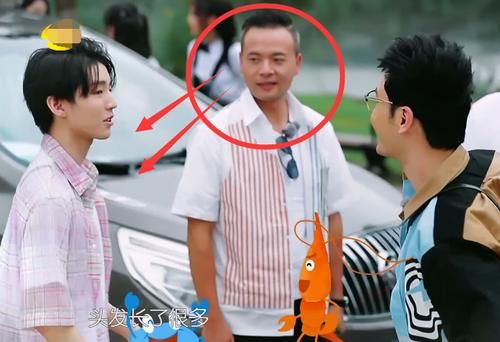 王俊凯|王俊凯回归中餐厅,谁注意林大厨偷偷对他说的话,太心疼了