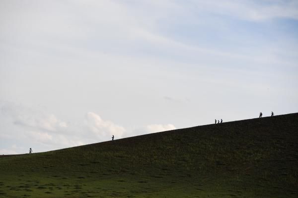  火山|乌兰察布：草原上的火山群