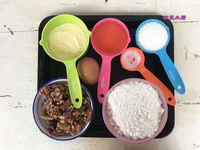  核桃|烘焙师揭秘真正的核桃酥做法，不放臭粉不放酥脆剂，太香酥了