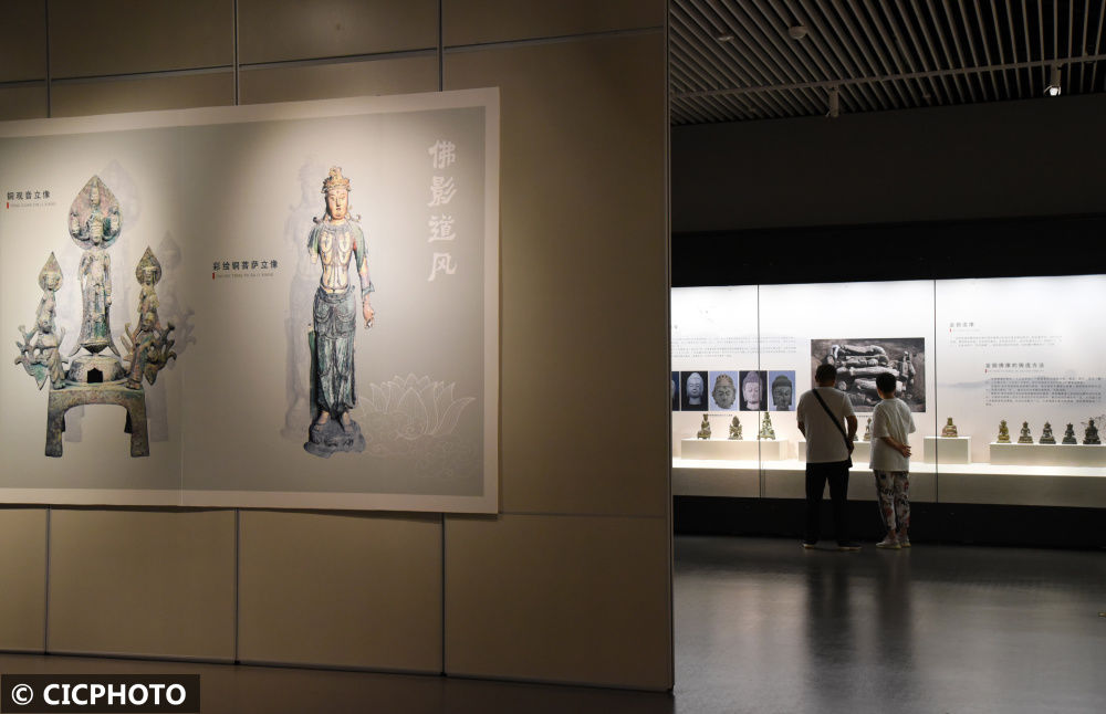 《佛影道风——平凉释道金铜造像艺术展》在河北邯郸开展