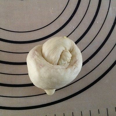 黑芝麻|黑芝麻火腿面包结