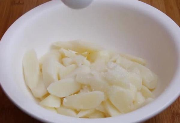 火龙果|山药别再炒吃了,加一个火龙果,软糯香甜,健脾养胃,小孩子最爱