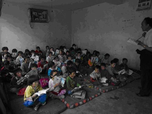  一番话|女孩到山区支教，下火车被骗1万多元钱，农村学生一番话让她醒悟