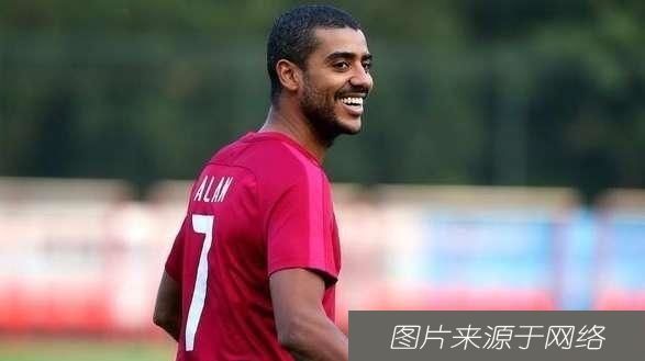  袁野|真爱！名记袁野给阿兰定下目标：14场10个球可以不？来吧老弟