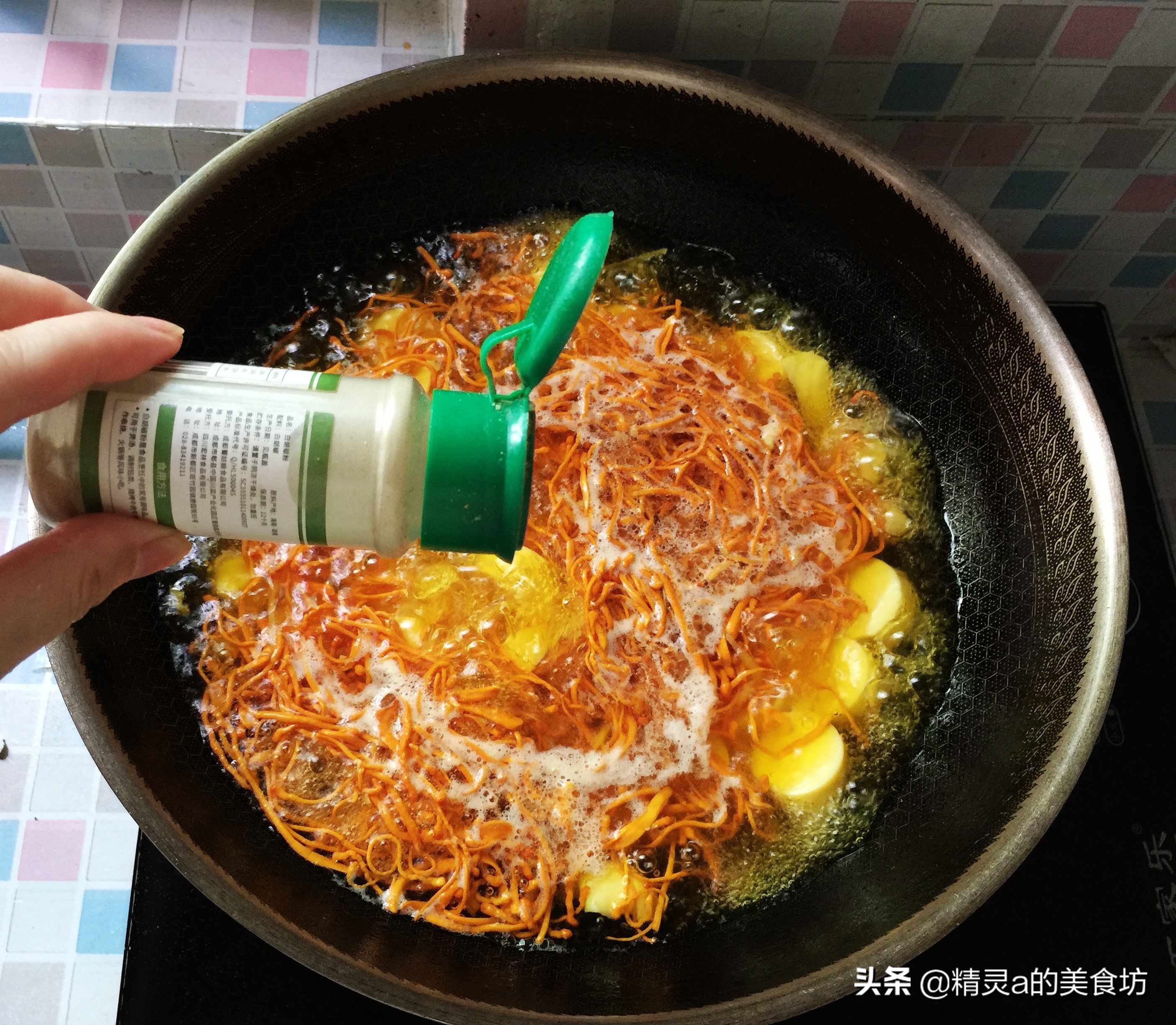 鲜香|秋天进补,这一碗汤要常喝,不放一滴油,鲜香甘甜,敞开喝无负担