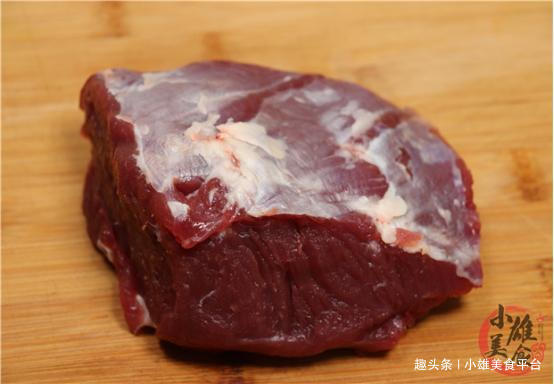  葱姜水|牛肉不管怎么做，千万不放盐和料酒腌，教你一招，牛肉嫩滑不柴