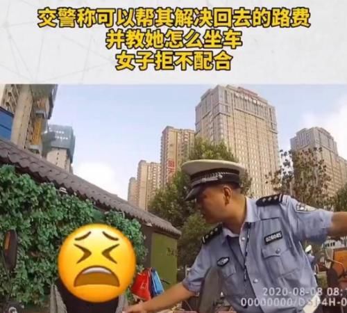  无牌|驾驶无牌电动车被查，女司机当场撕毁罚单，处罚结果大快人心