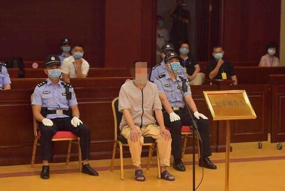  合谋|南京女大学生在云南失联 警方：遭男友等3人合谋杀害